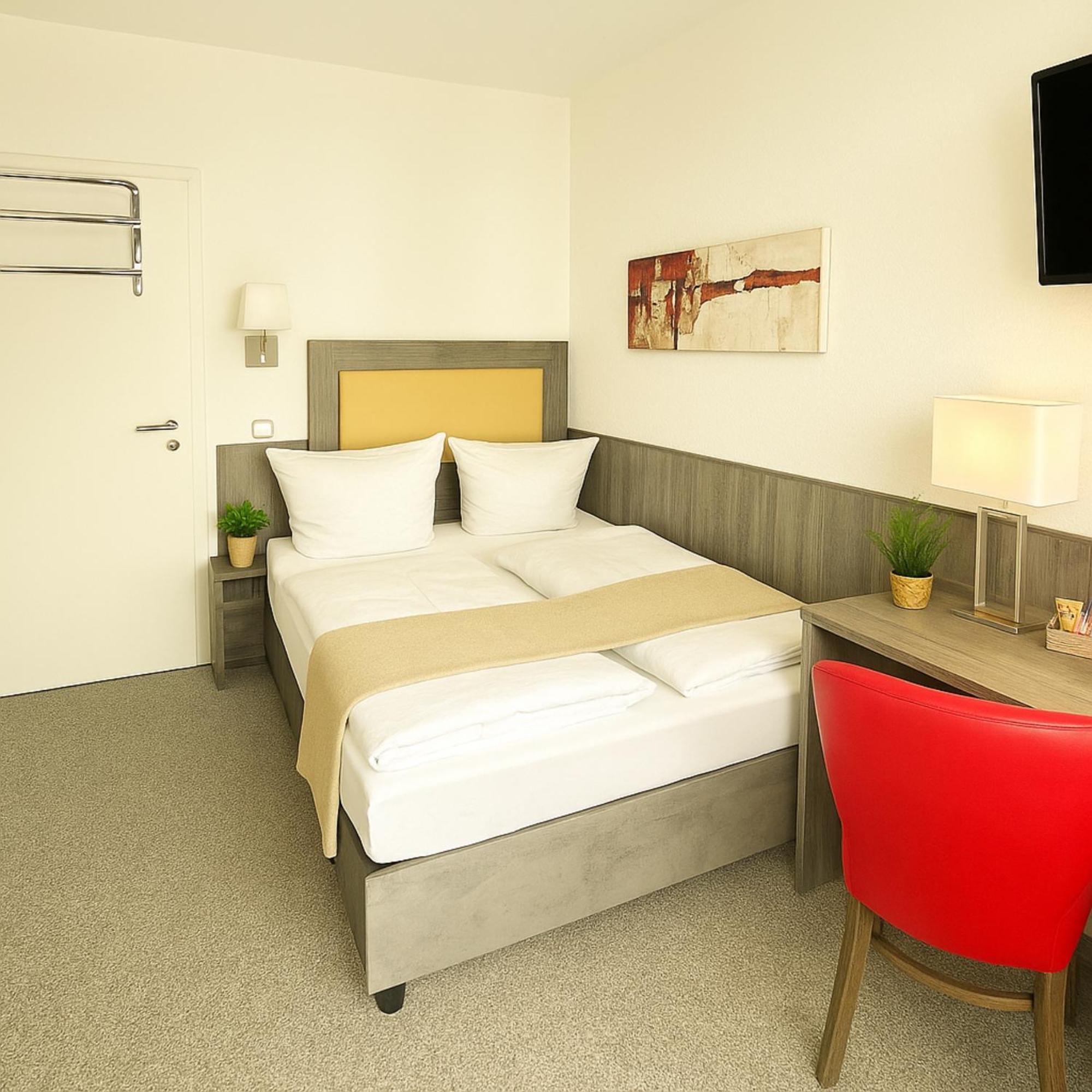 Sunny Hotel Регенштауф Экстерьер фото